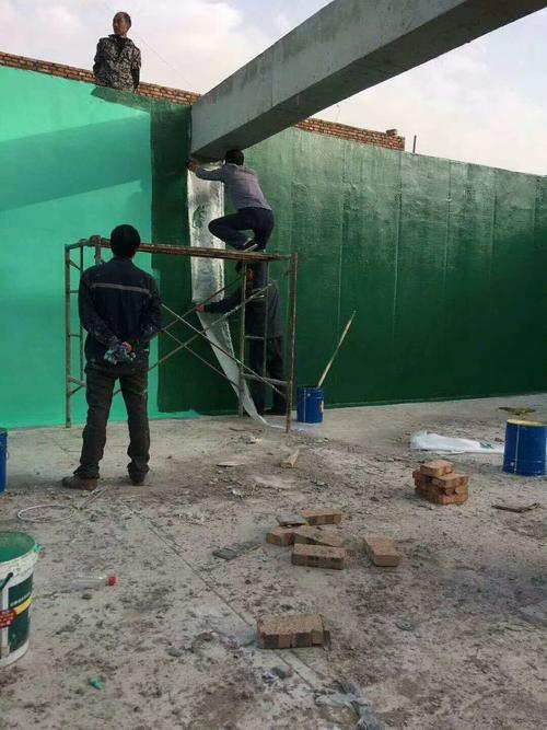 河北针对老旧车间地面普遍存在的起砂、裂缝问题